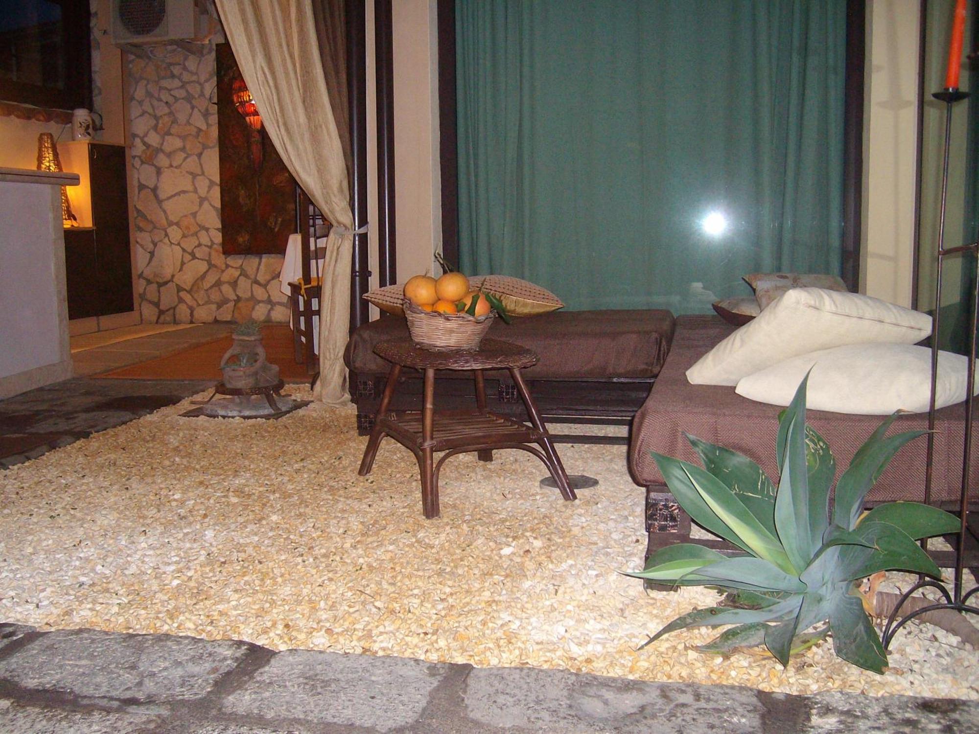 Singola -sole-luna-casavilladusoleil * Acireale