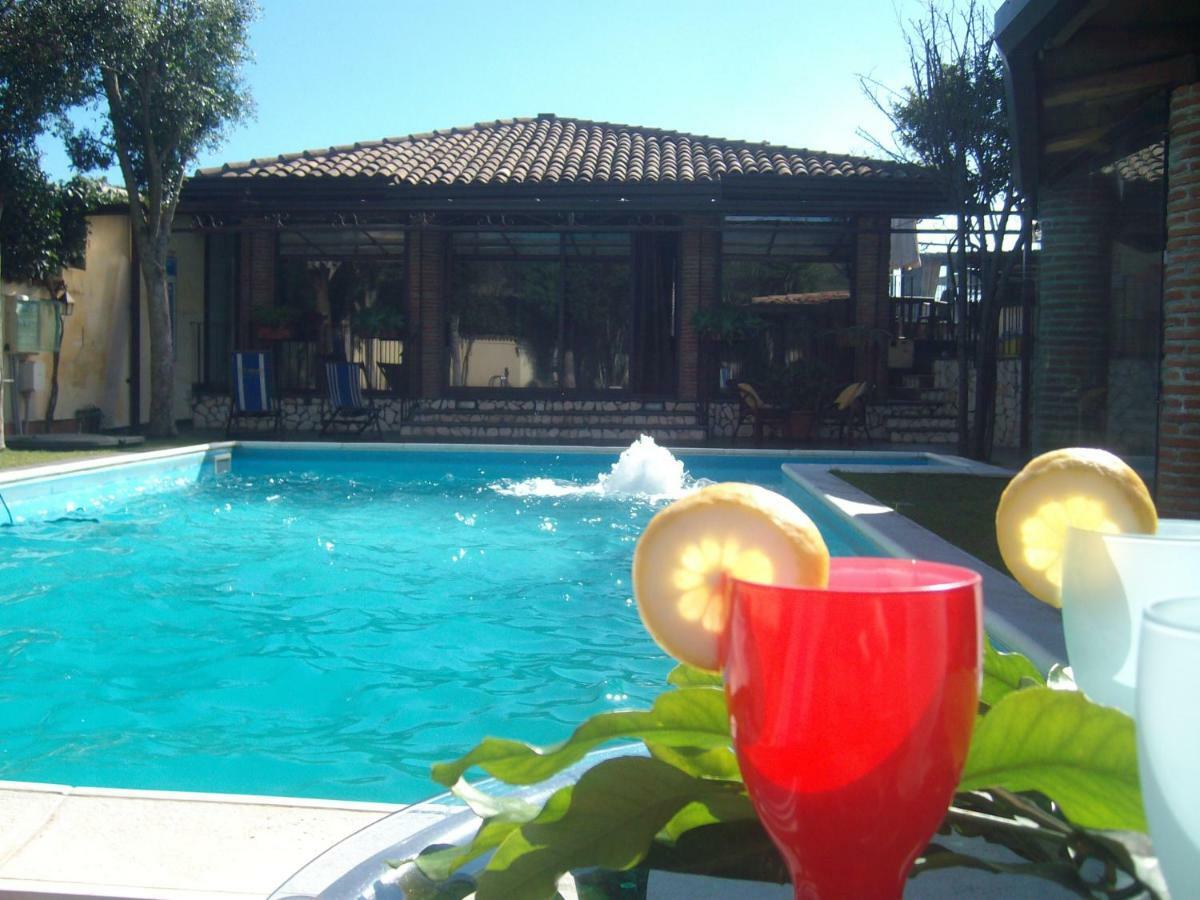 Singola -sole-luna-casavilladusoleil Сasa de vacaciones *