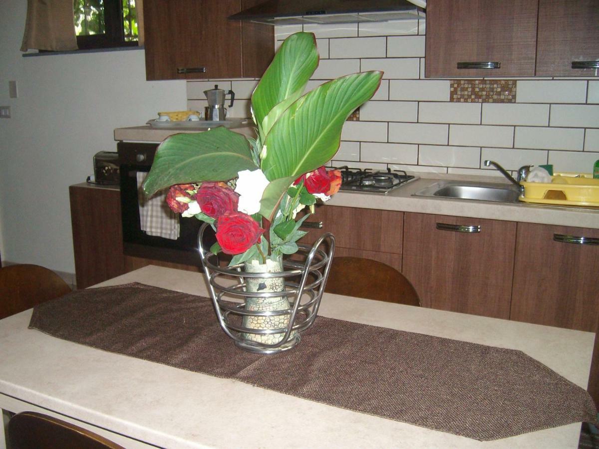 Holiday home Singola -sole-luna-casavilladusoleil *
