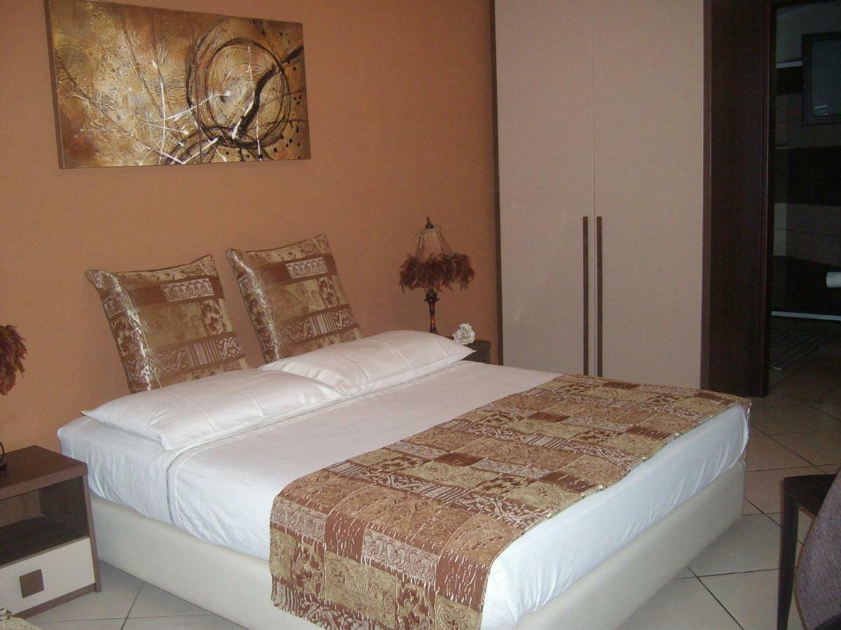 Singola -sole-luna-casavilladusoleil Holiday home *