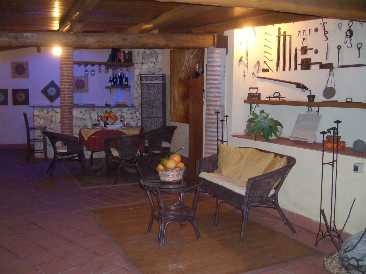 Holiday home Singola -sole-luna-casavilladusoleil